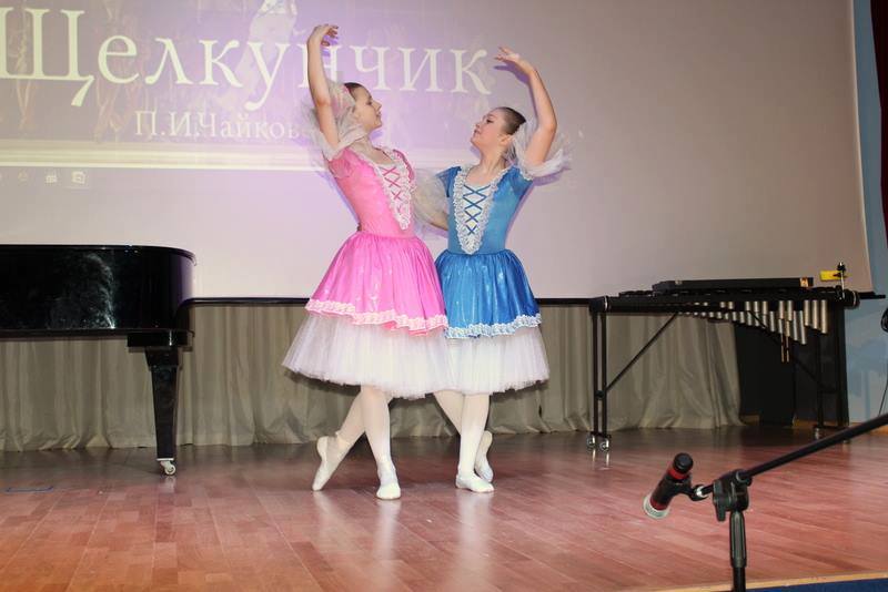 Танцы.jpg